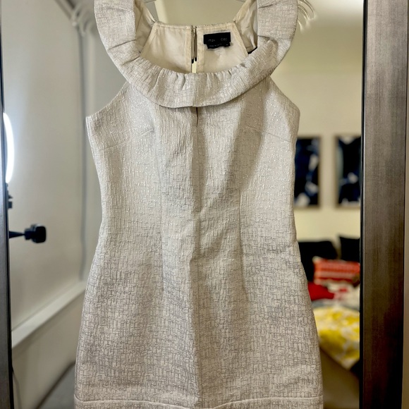 Beautiful white/metallic mini dress - Small - Picture 3 of 4